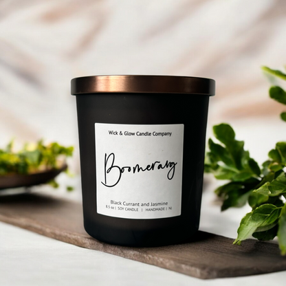 Boomerang-Black Currant and Jasmine Luxury Scented Candle
