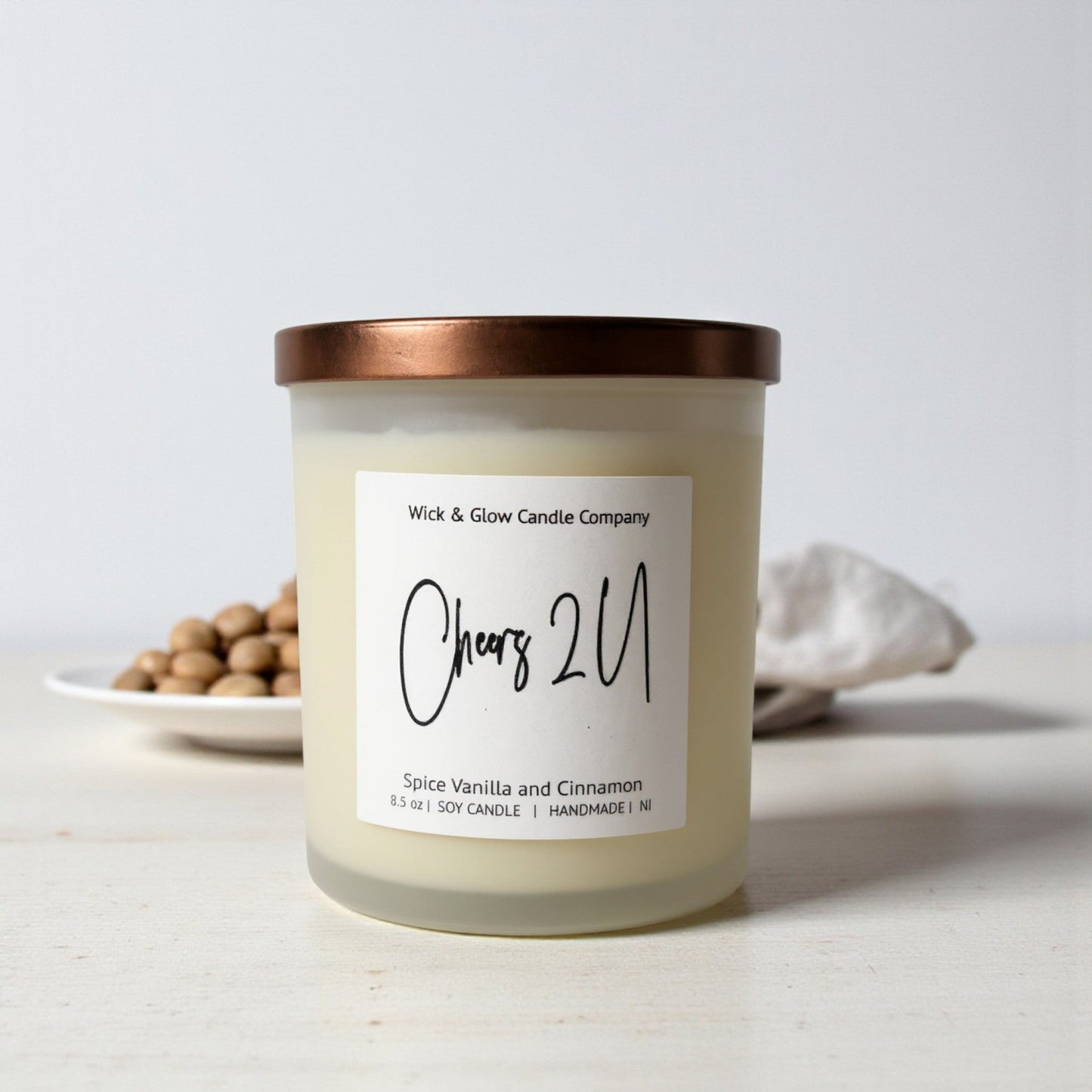 Cheers 2 U | Luxury Soy Candle – Cinnamon & Vanilla