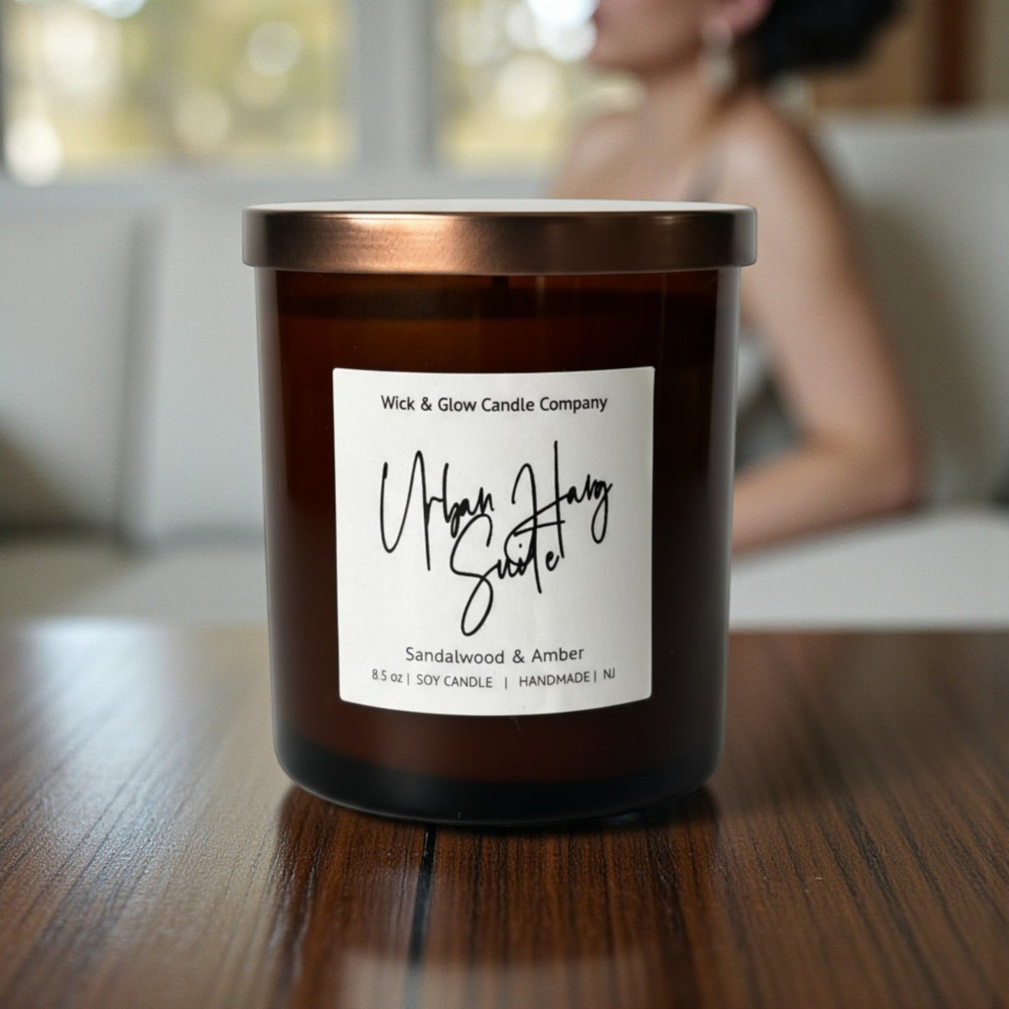 Urban Hang Suite- Sandalwood and Amber Luxury Candle