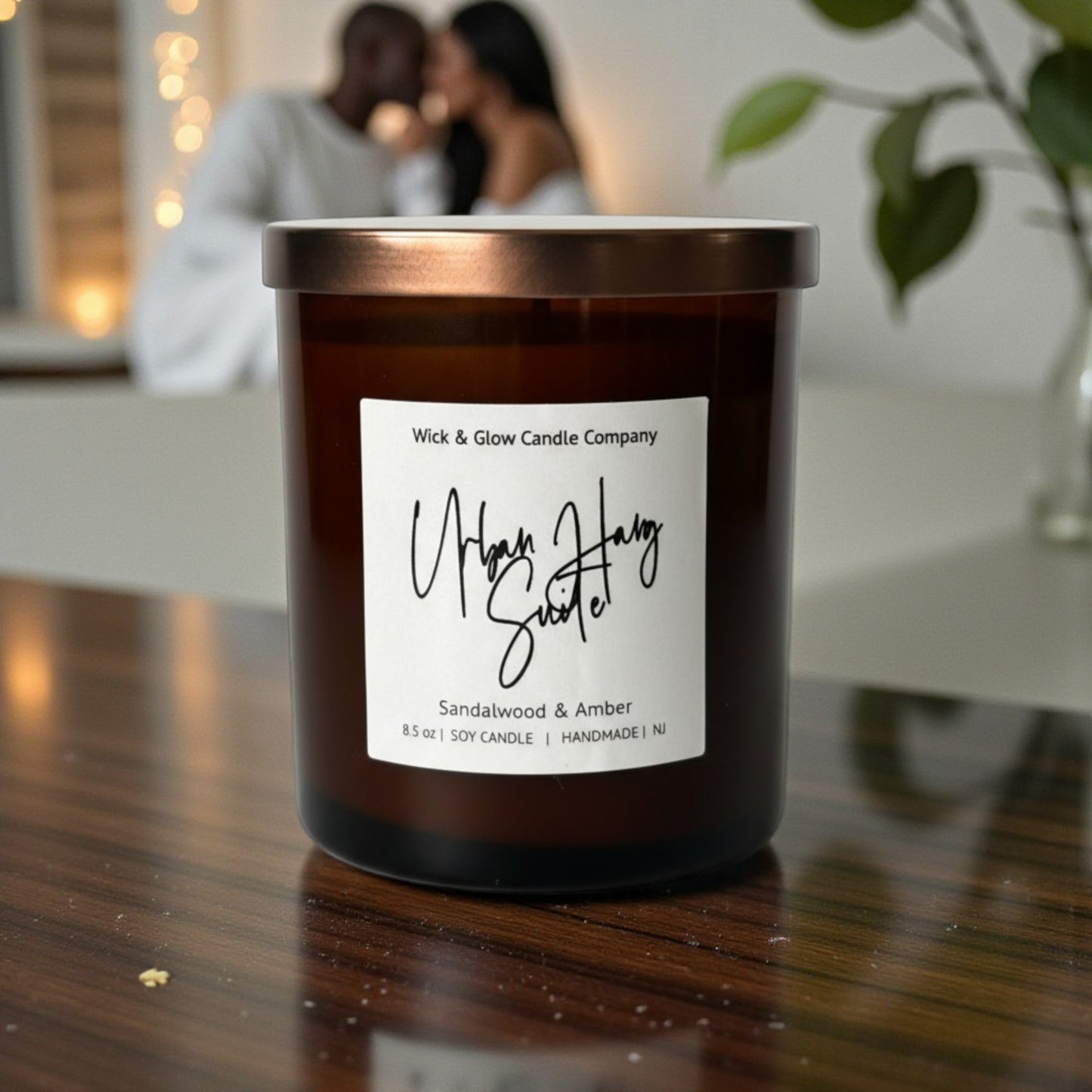 Urban Hang Suite- Sandalwood and Amber Luxury Candle