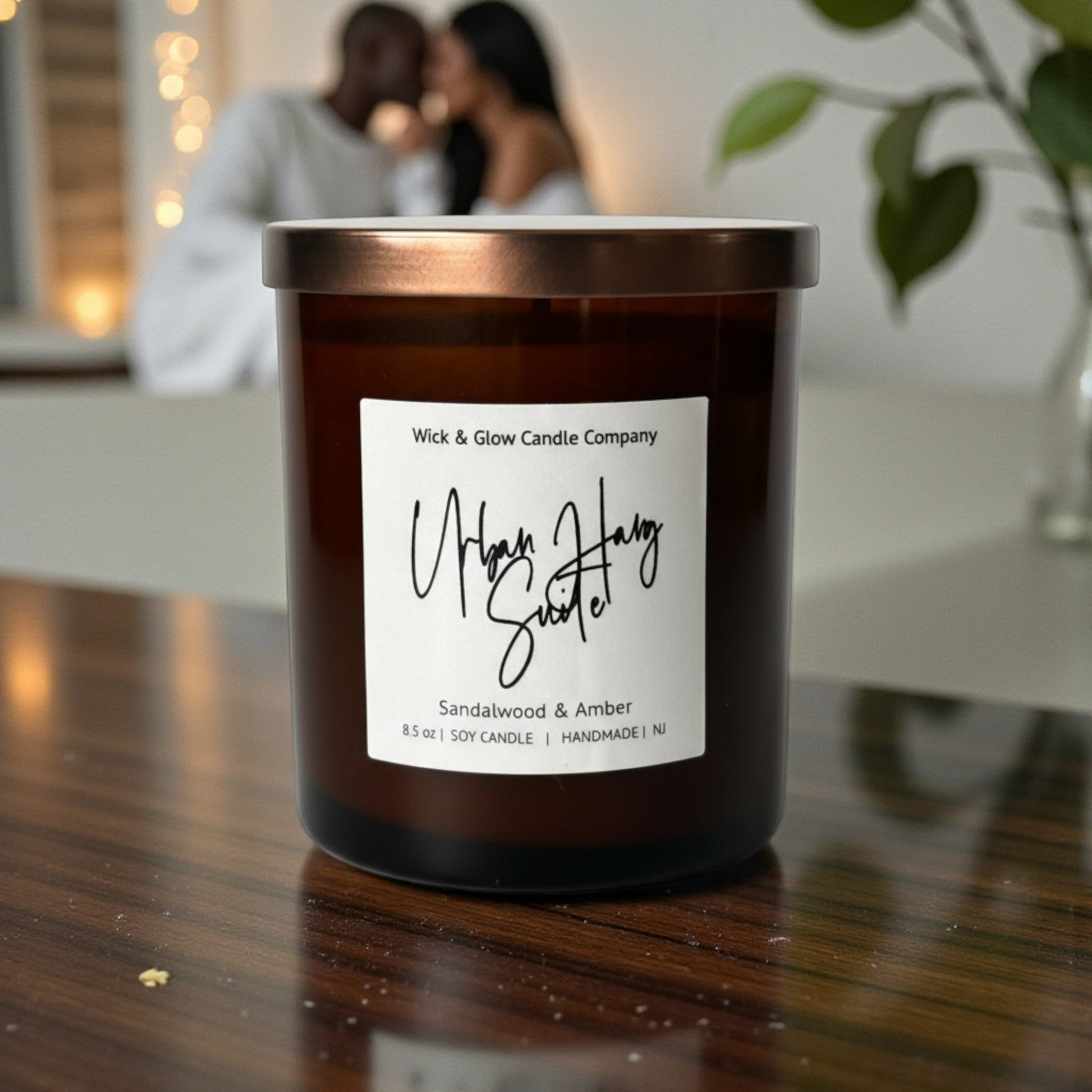Urban Hang Suite- Sandalwood and Amber Luxury Candle